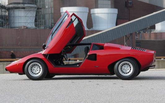 March 11, 1971 – Lamborghini Countach debuts